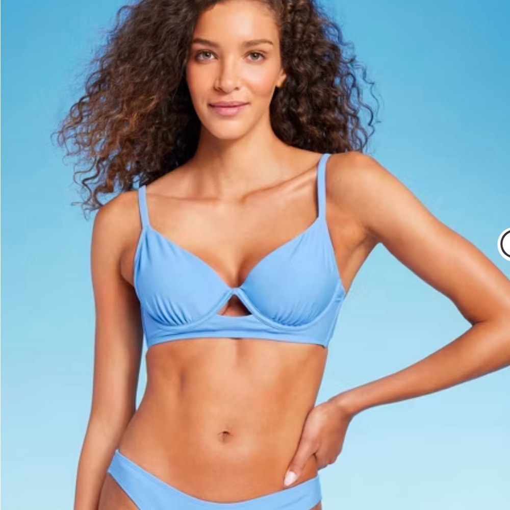 NWT Shade & Shore Bikini Top Plunge Underwire Push Up Light Blue, Size 34DD